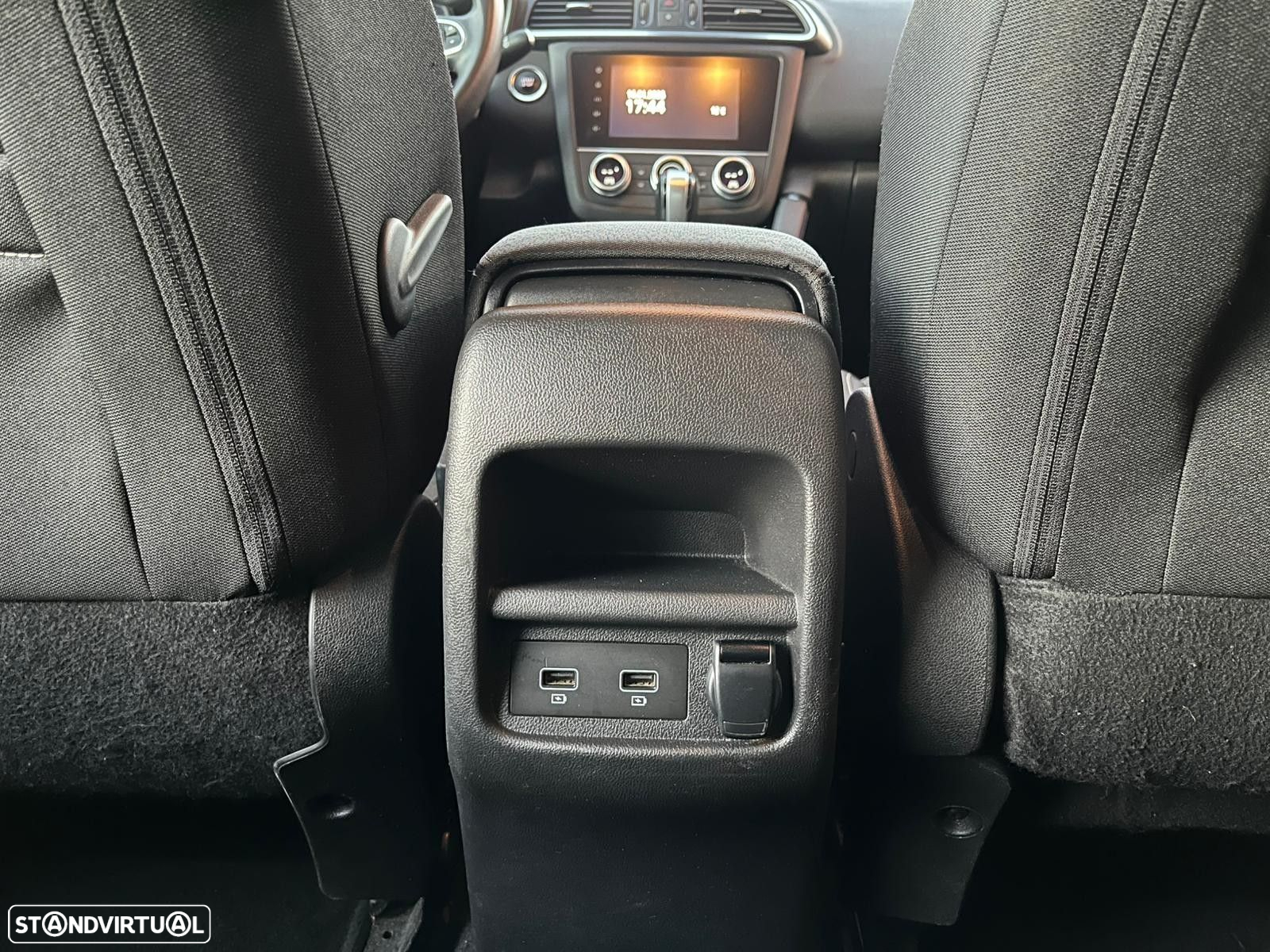 Renault Kadjar 1.5 dCi Intens EDC - 11