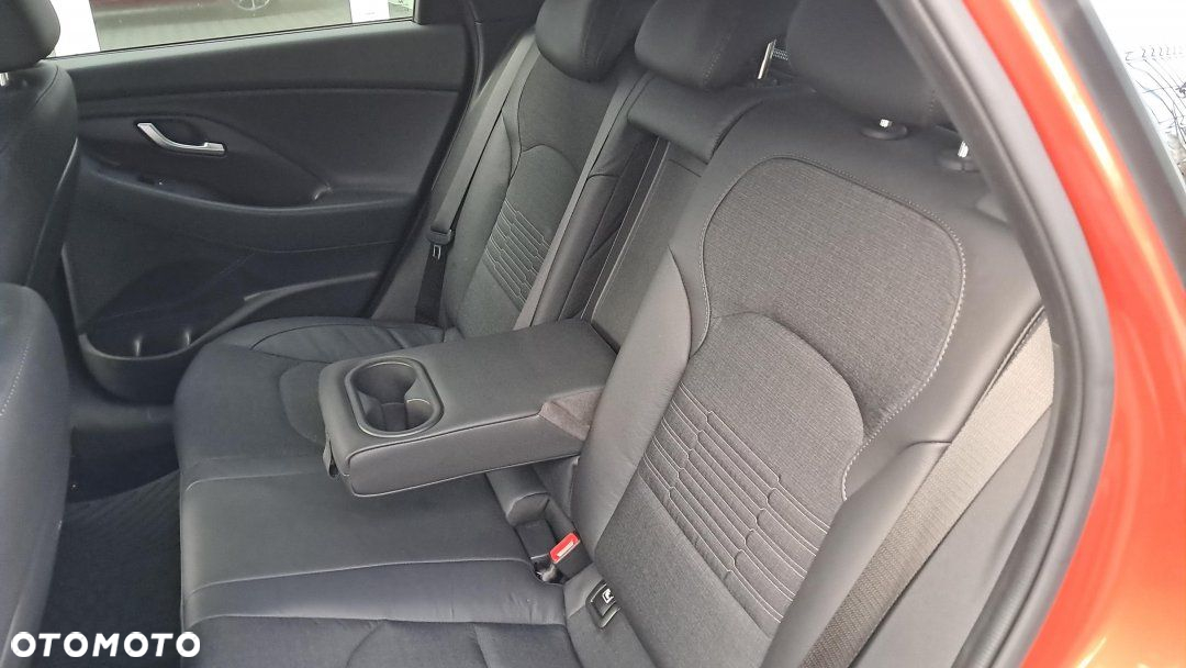 Hyundai i30 - 16