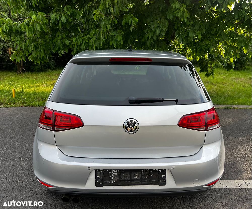 Volkswagen Golf 1.4 TSI BMT Comfortline - 5