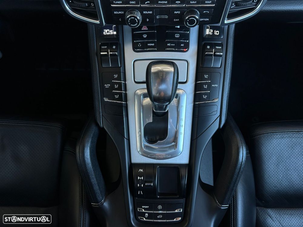 Porsche Cayenne Tiptronic - 22