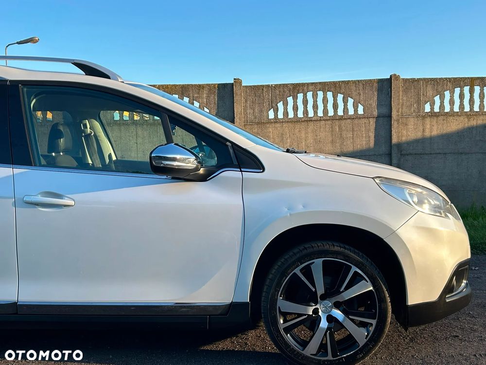 Peugeot 2008 e-HDi FAP 115 STOP & START Allure - 15