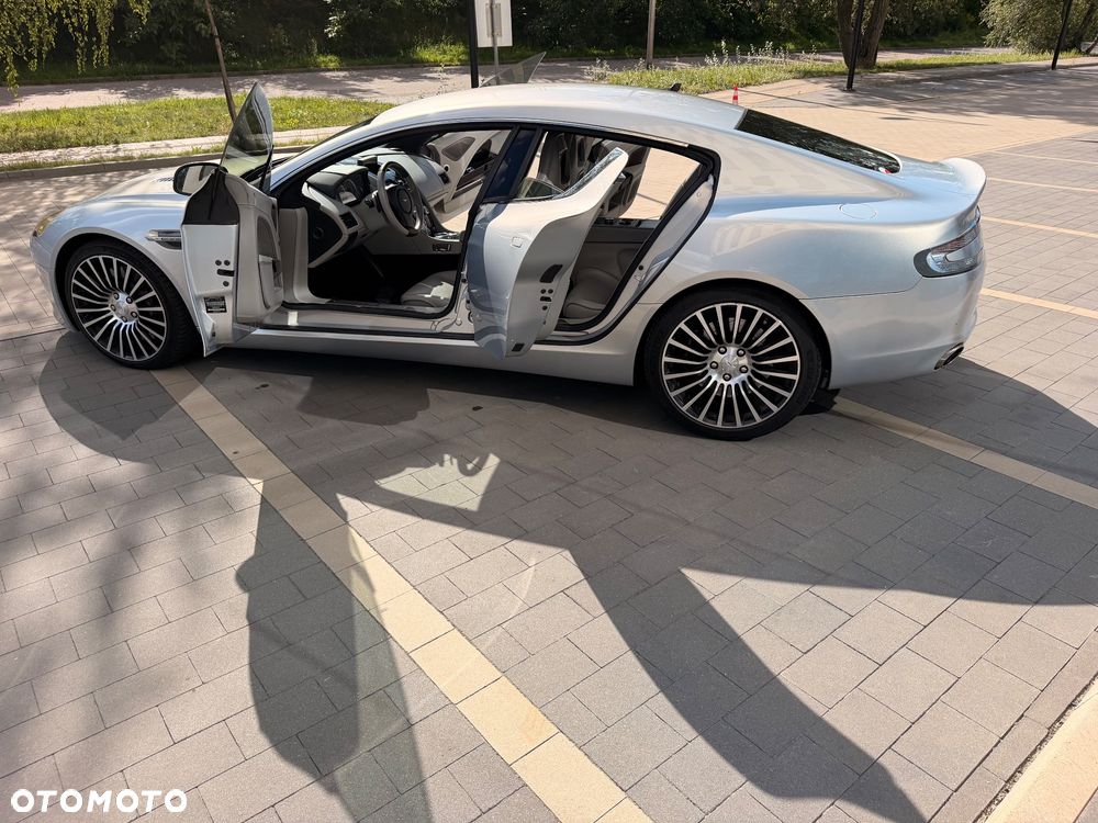 Aston Martin Rapide - 5