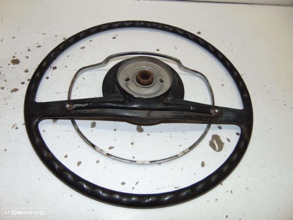 Mercedes antigo volante - 5