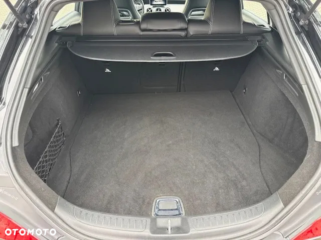 Mercedes-Benz CLA Shooting Brake 200 (CDI) d - 20
