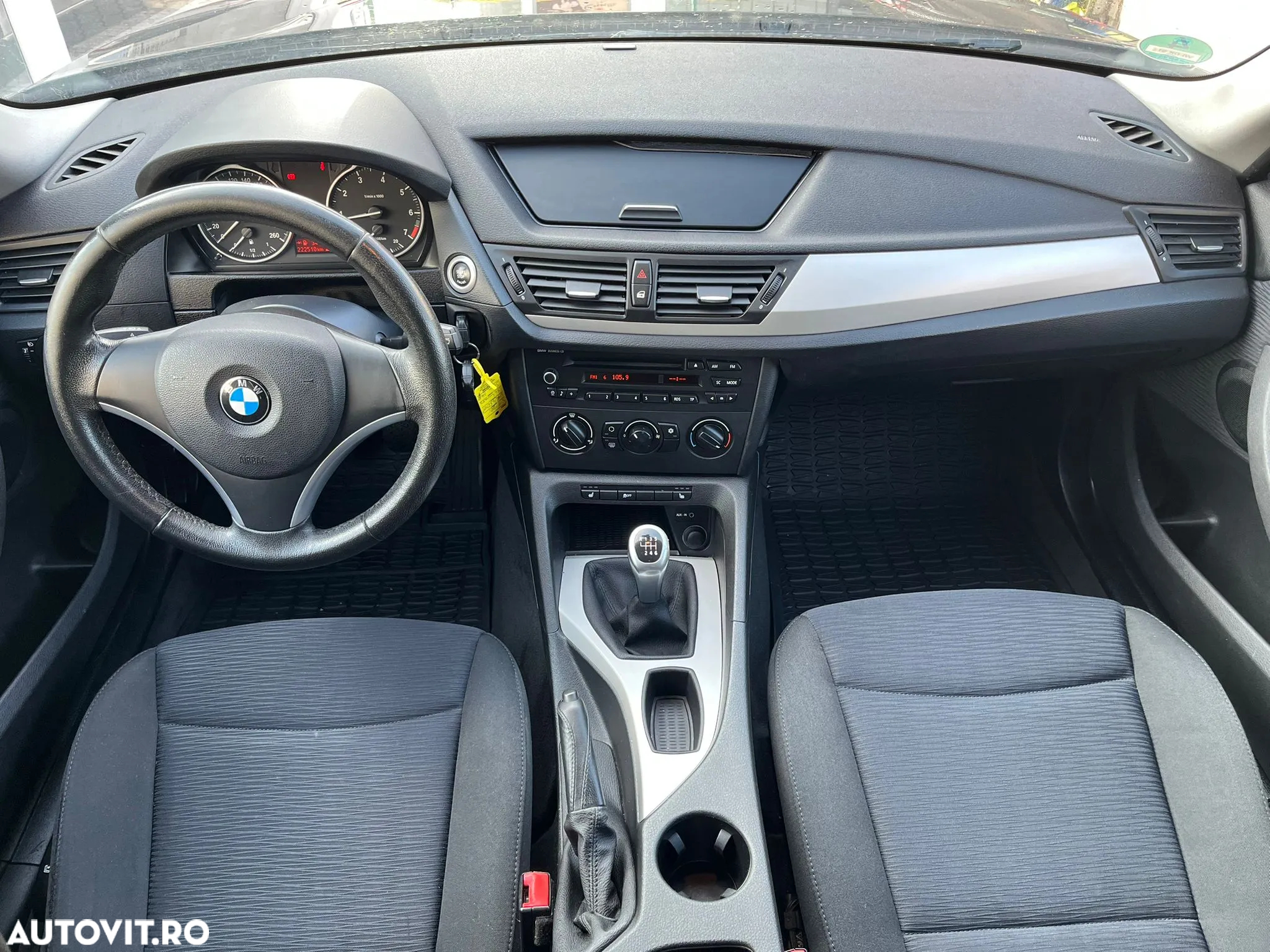 BMW X1 sDrive18i - 8