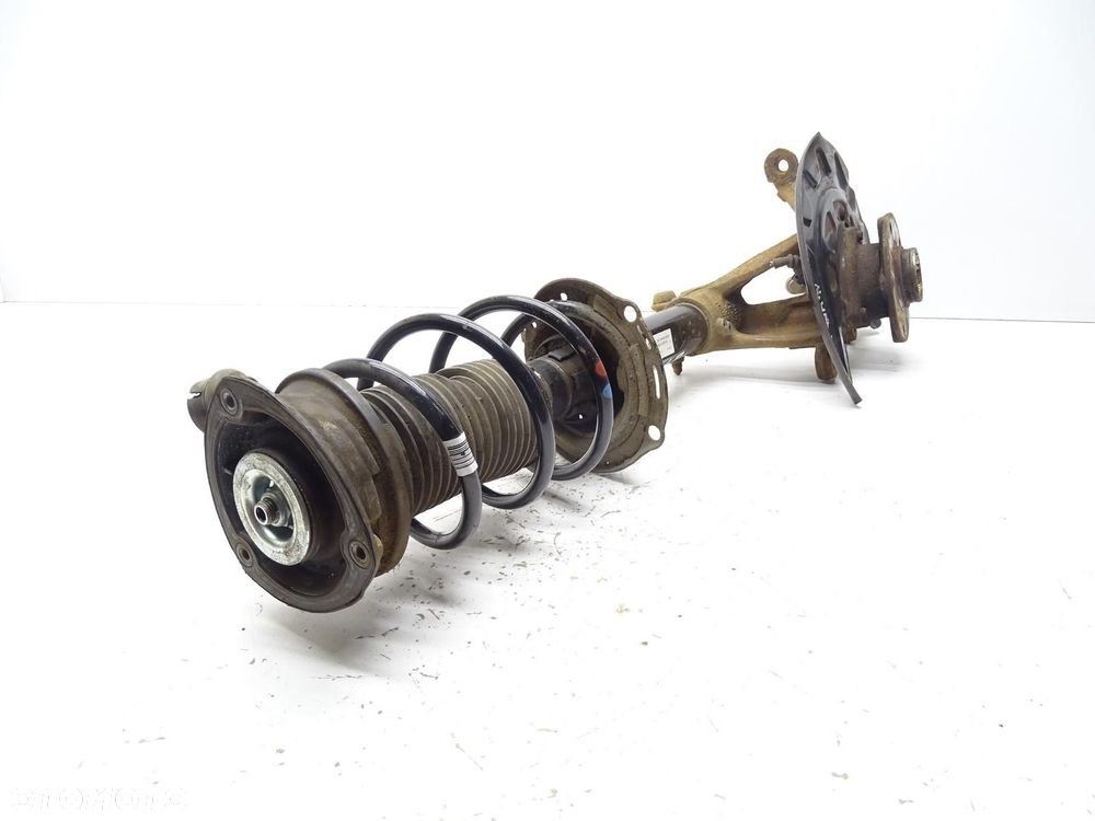 ZWROTNICA AMORTYZATOR MCPERSON LEWY 5Q0413023HB 1.5 TSI SKODA OCTAVIA III - 4