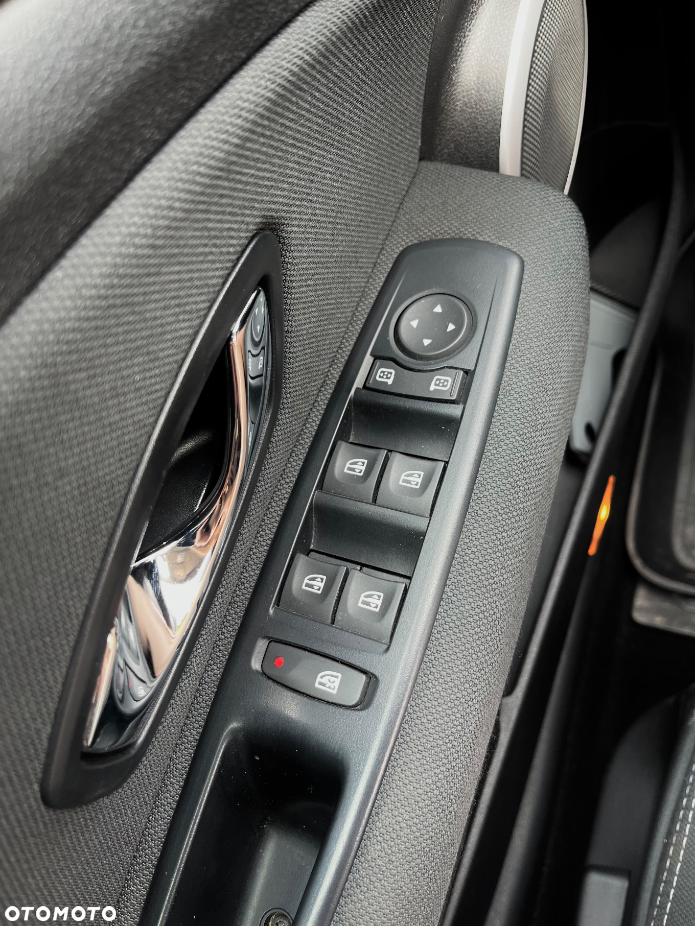 Renault Fluence - 8