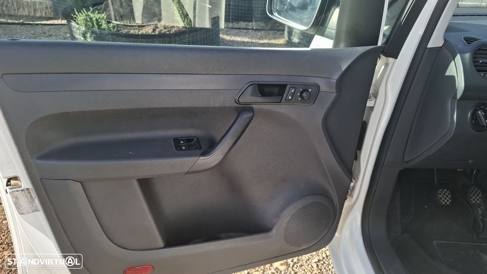 VW Caddy - 4