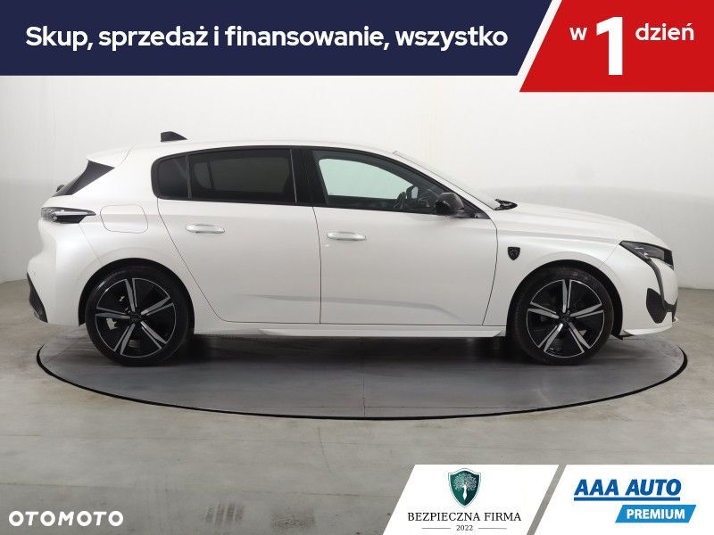 Peugeot 308 - 8