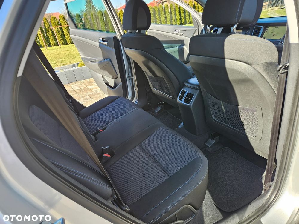 Hyundai Tucson 1.6 GDi 2WD Pure - 31