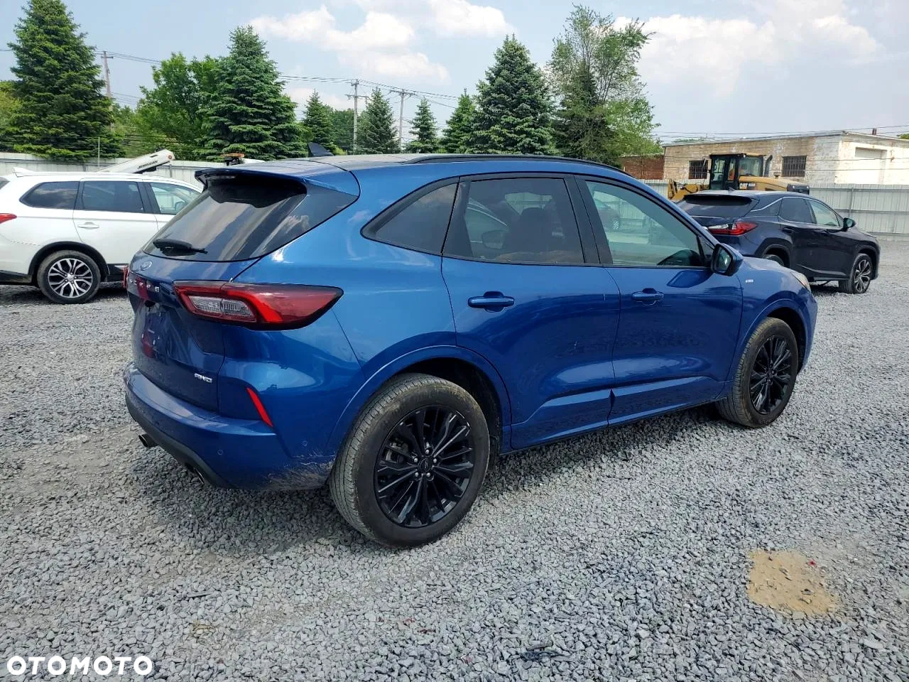 Ford Kuga - 4