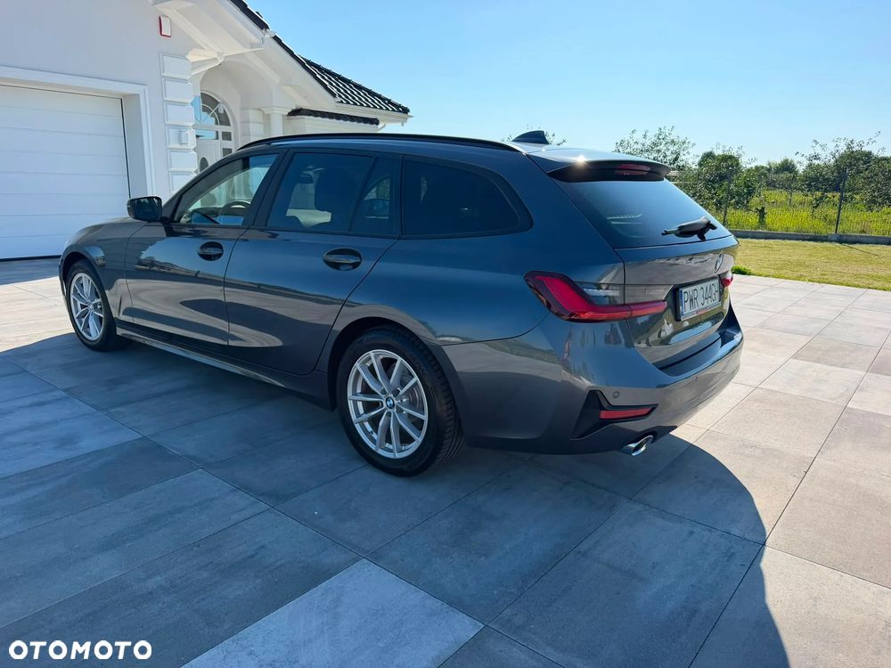 BMW Seria 3 320d xDrive Advantage - 3