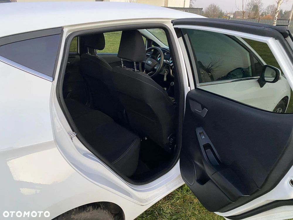 Ford Fiesta 1.0 EcoBoost mHEV Titanium X - 8