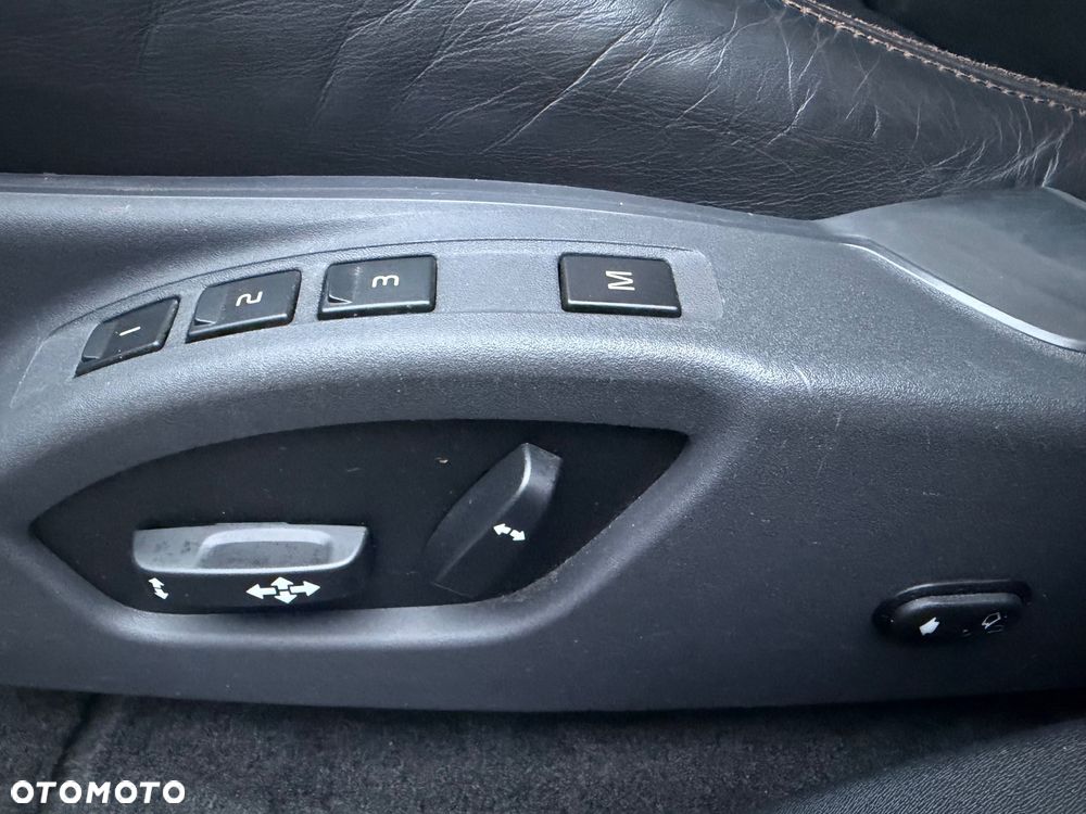 Volvo XC 60 D4 Geartronic Ocean Race - 10