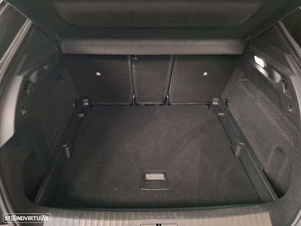 Peugeot 3008 1.2 Hybrid Allure e-DCS6 - 21