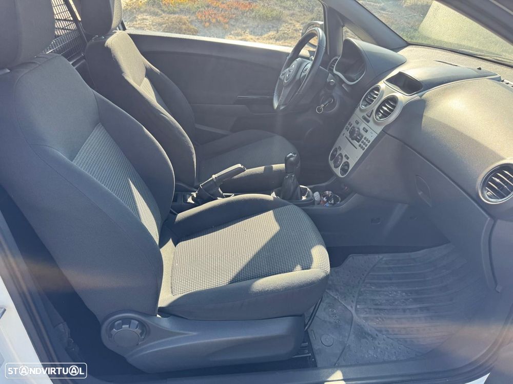 Opel Corsa 1.3 cdti Ecoflex - 12