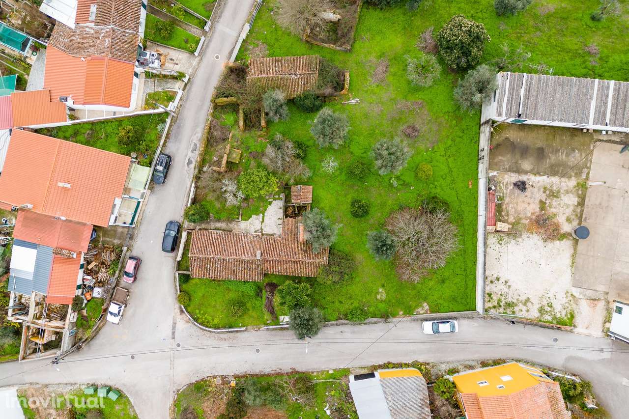 MORADIA | CASAIS DE REVELHOS | ABRANTES | P/ REMODELAÇÃO TOTAL - Grande imagem: 4/51