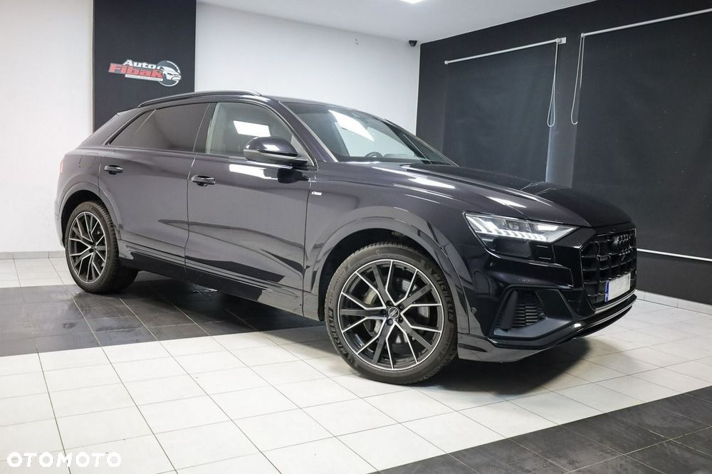 Audi Q8 - 6