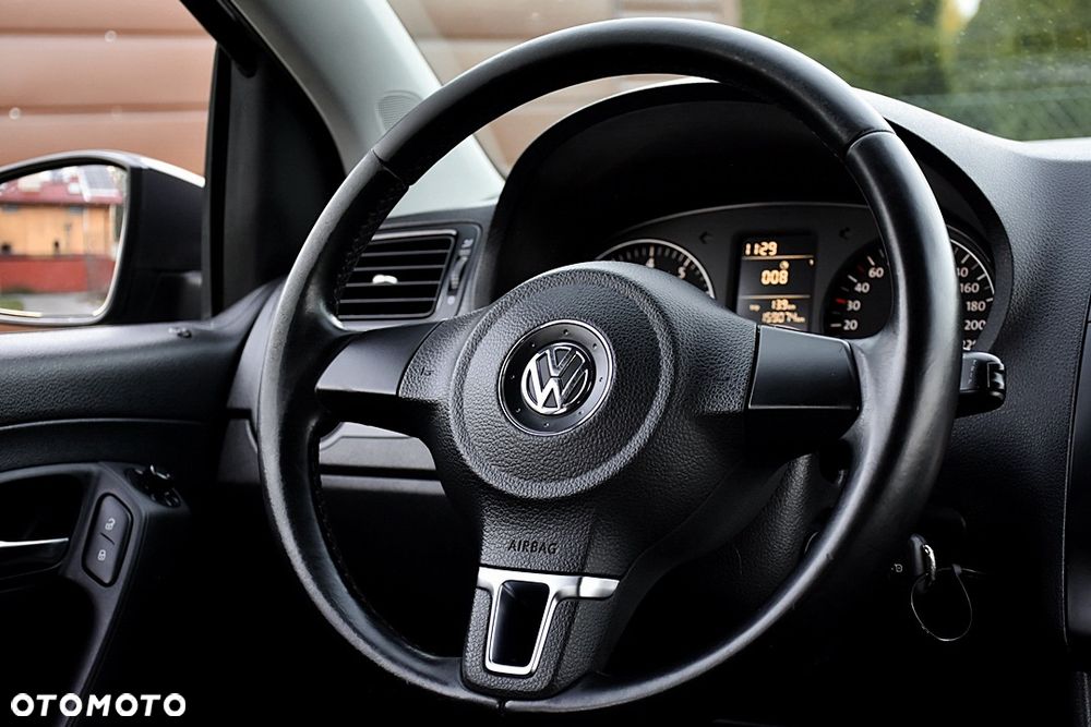 Volkswagen Polo 1.4 16V Comfortline - 19
