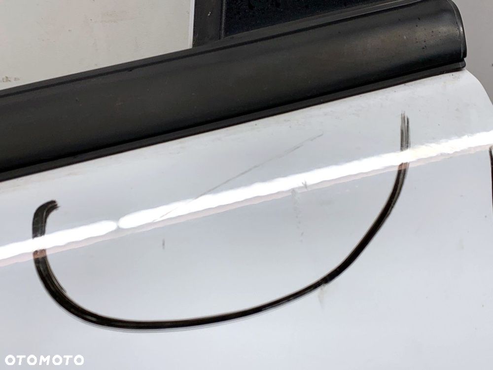 DRZWI LEWY PRZÓD - 199.00 PLN - FORD FIESTA VI (CB1, CCN) 2008 - 2022 1.4 TDCi 51 kW [70 KM] olej - 5