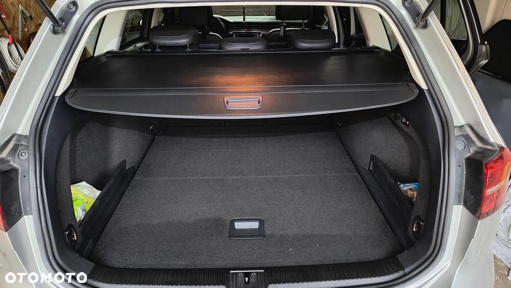 Volkswagen Passat 2.0 TDI (BlueMotion Technology) Highline - 21