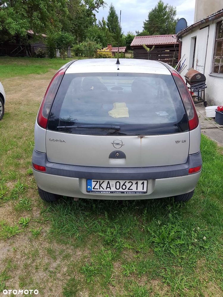 Opel Corsa - 3