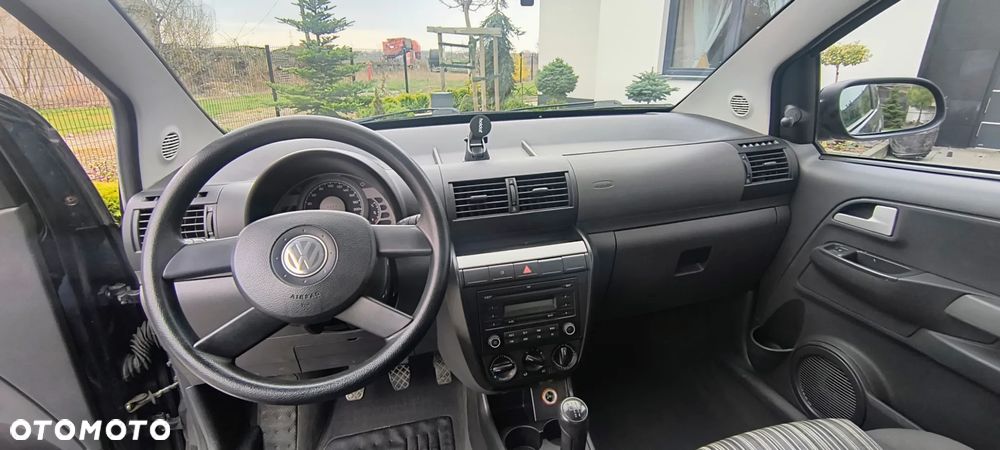 Volkswagen Fox 1.4 - 4