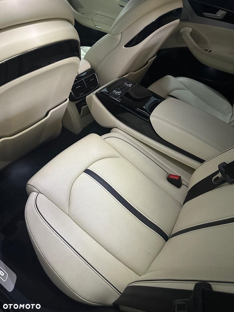 Audi A8 4.2 TDI clean diesel Quattro - 13
