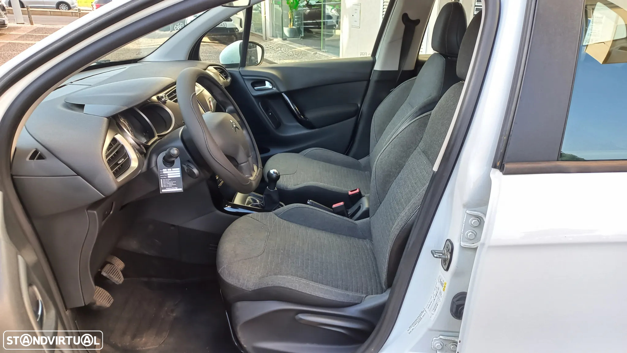 Citroën C3 1.6 BlueHDI Navi C/IVA DEDUTIVEL - 4