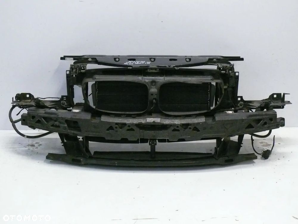 PAS PRZEDNI BMW 5 F10 F11 2014 2018 LIFT ZAMKI - 1