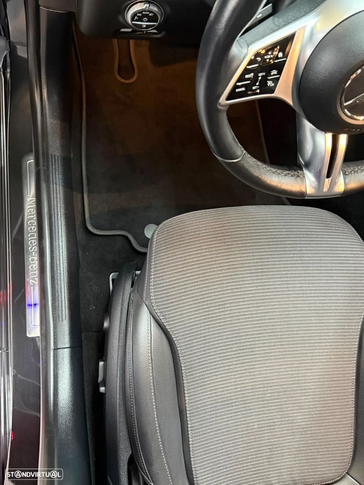 Mercedes-Benz C 300 e Avantgarde - 16