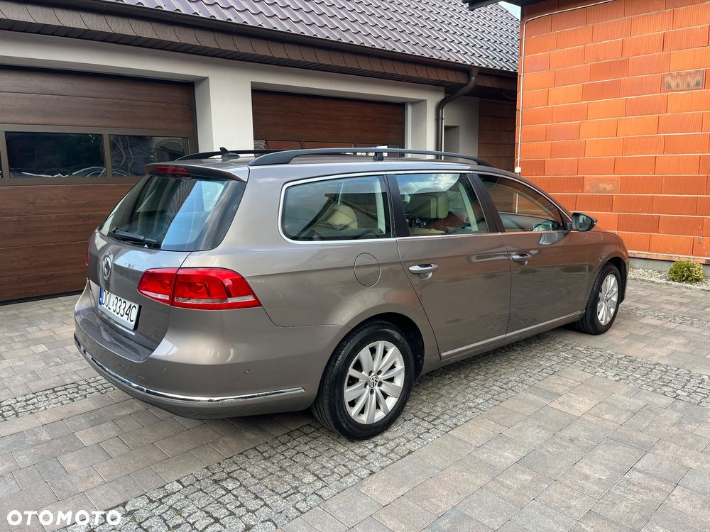 Volkswagen Passat ver-1-6-tdi-comfortline - 14