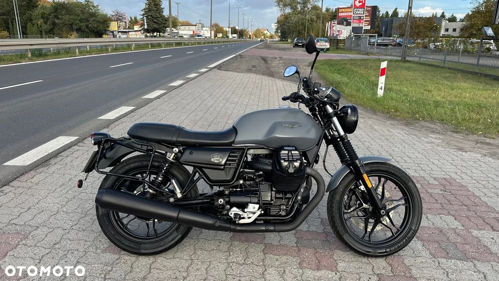 Moto Guzzi V7 - 9