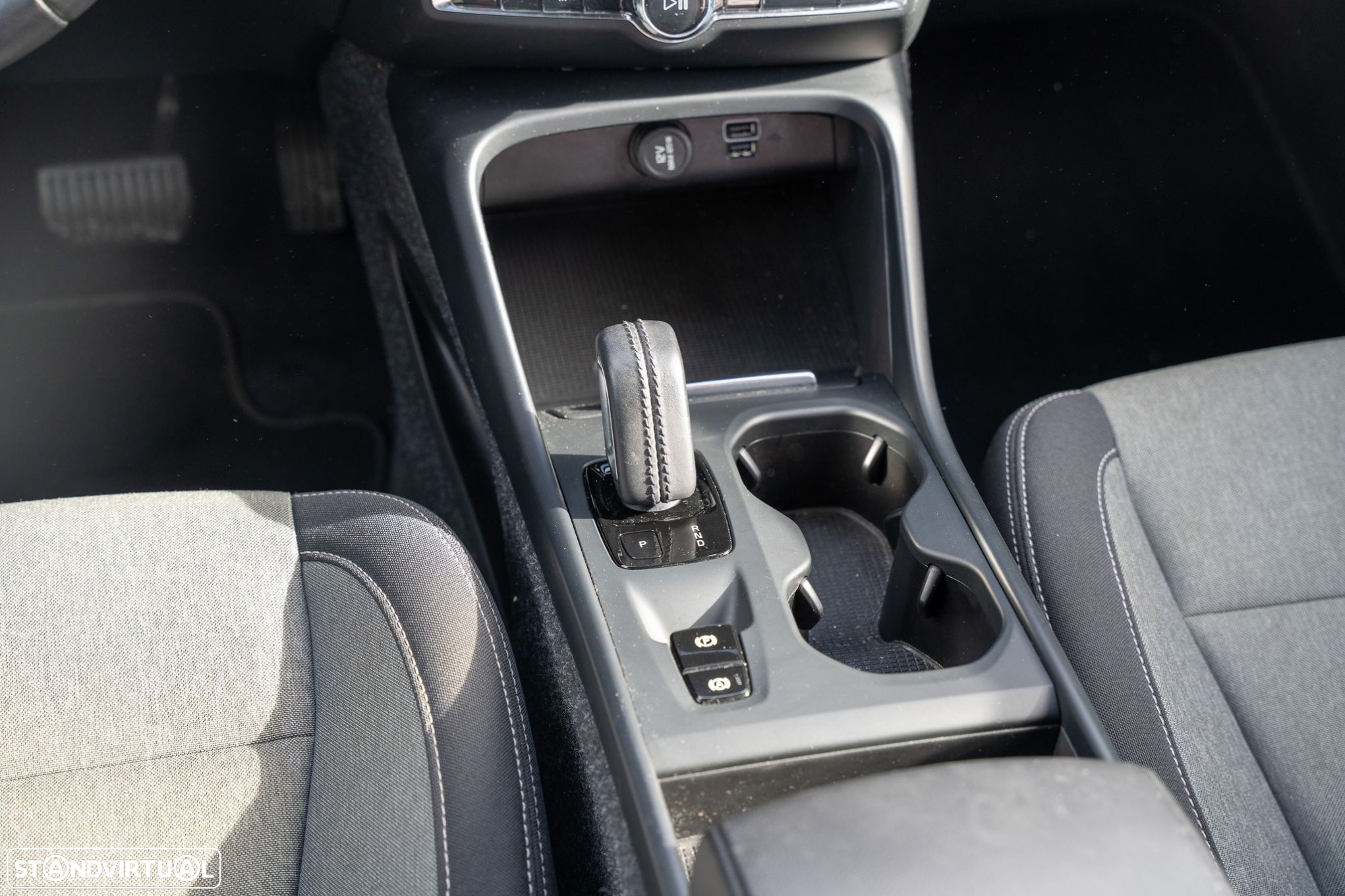 Volvo XC 40 1.5 T4 PHEV Inscription - 11