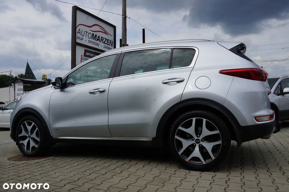 Kia Sportage 2,0 CRDI AWD GT Line - 6