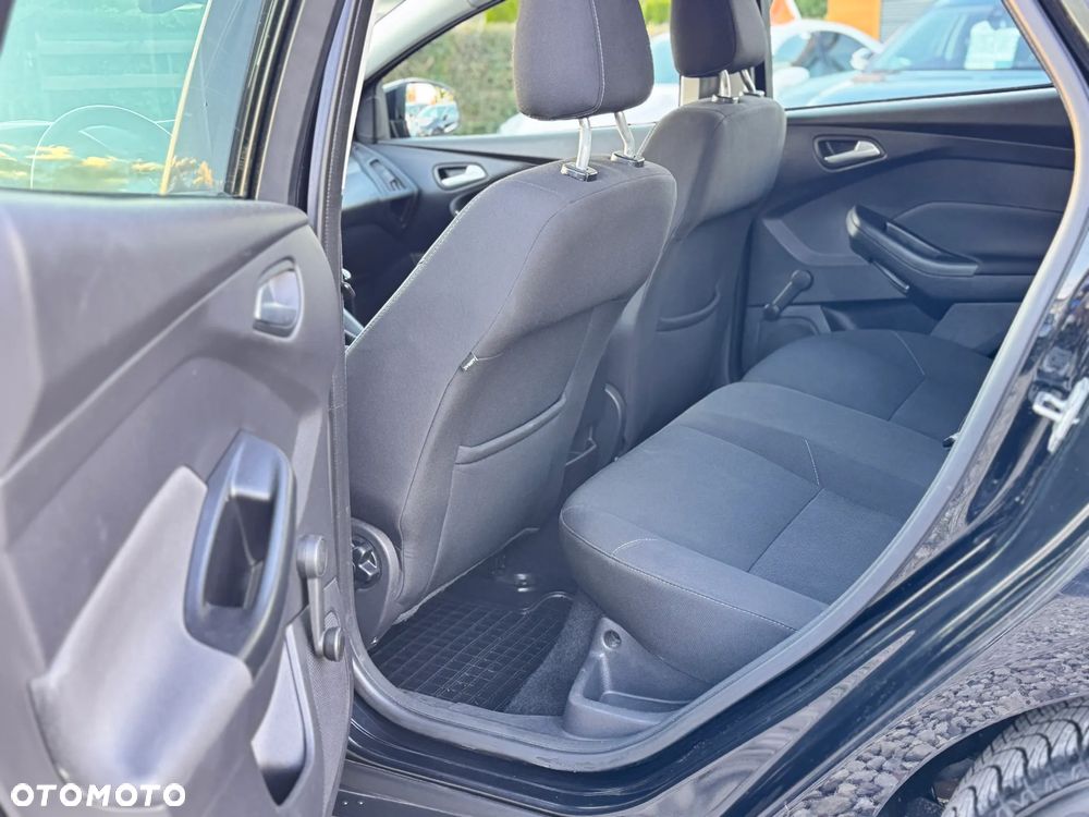 Ford Focus 1.5 TDCi Trend - 24