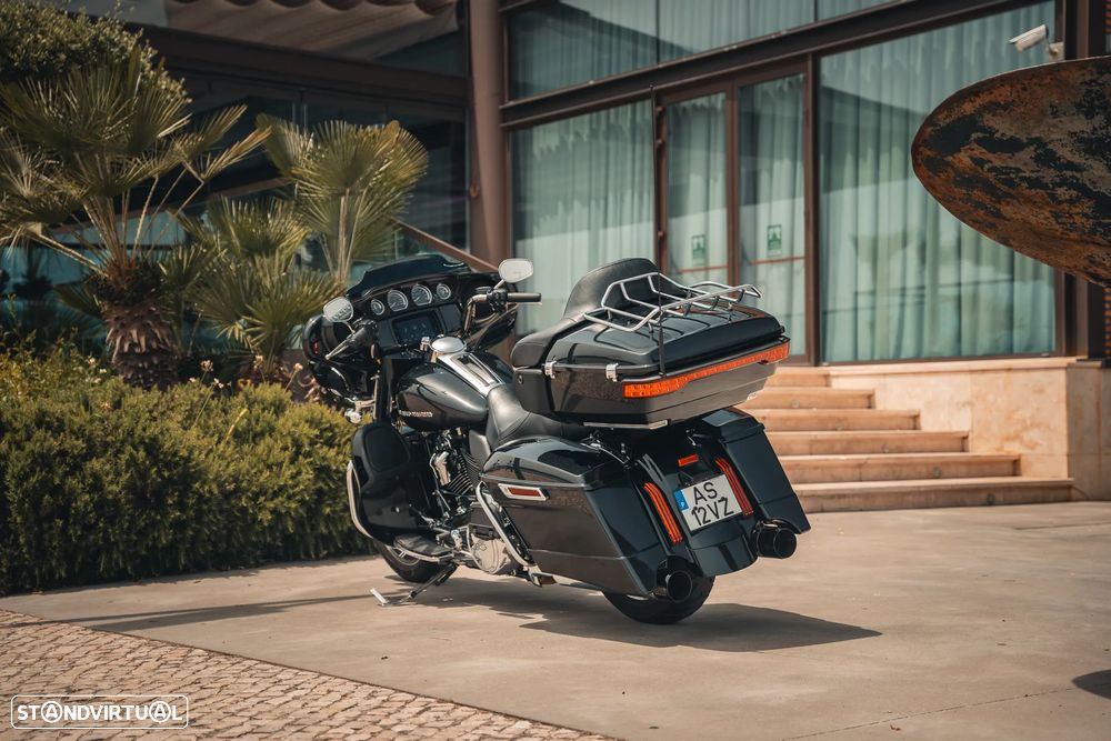 Harley-Davidson FLHT FLHTK - 4