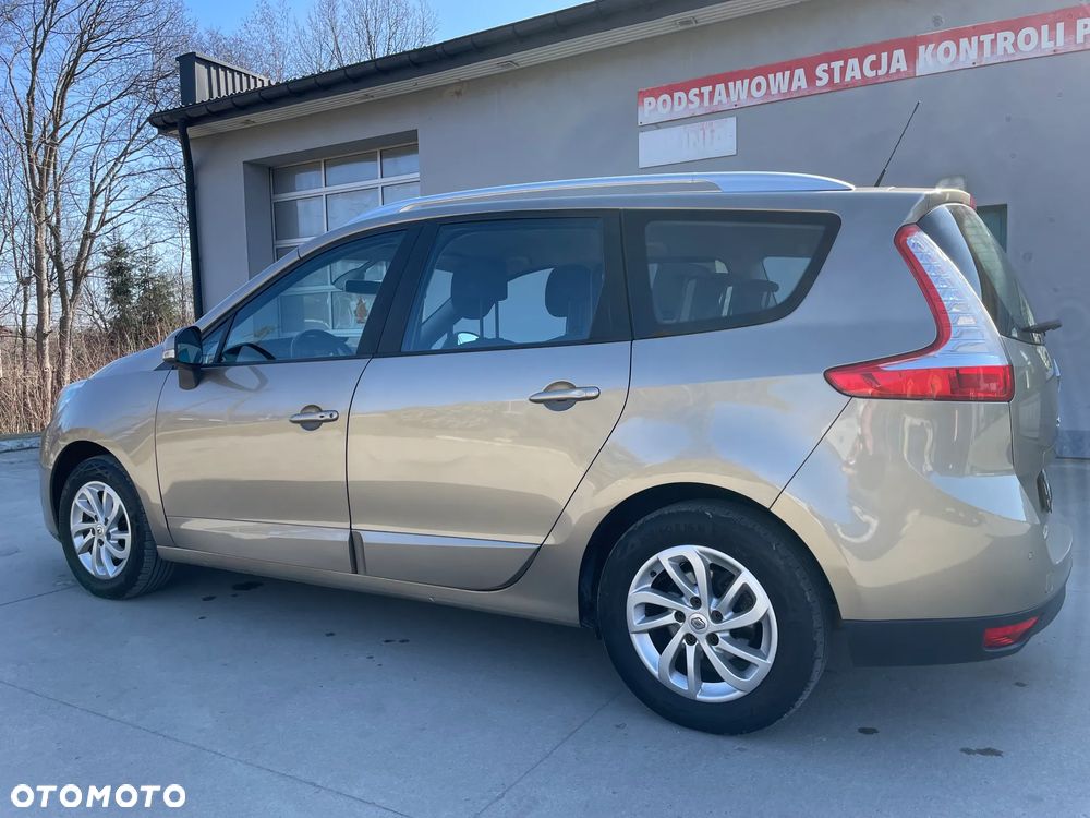 Renault Grand Scenic ENERGY TCe 130 S&S Paris - 10