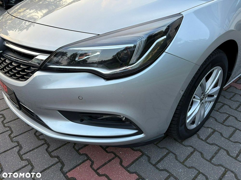 Opel Astra - 4