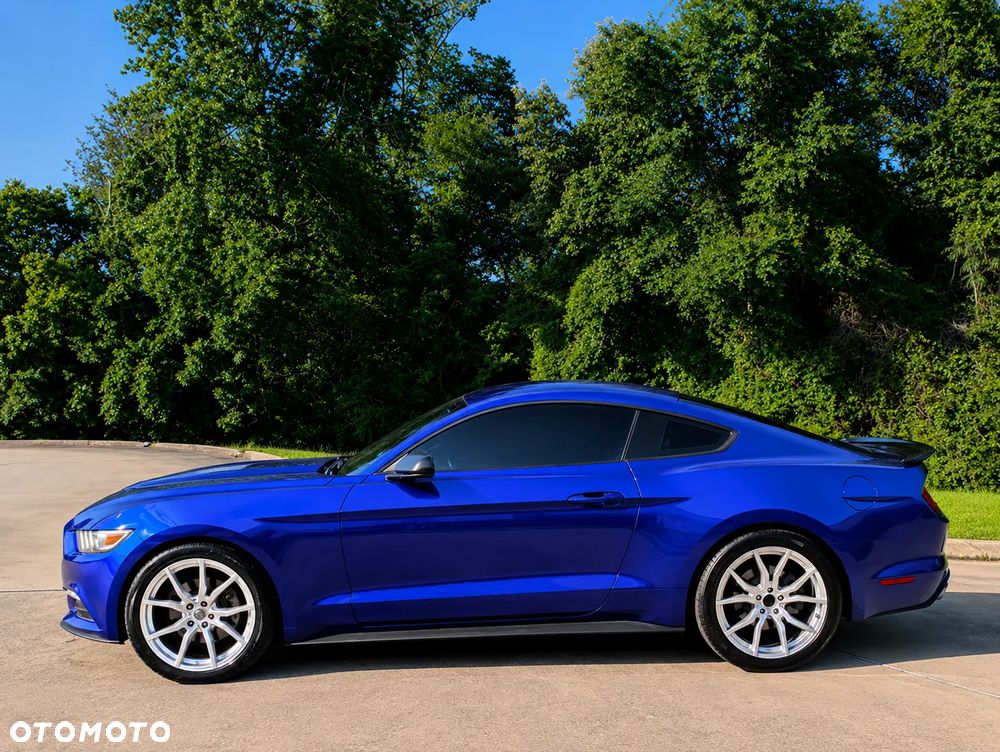 Ford Mustang 3.7 V6 - 2