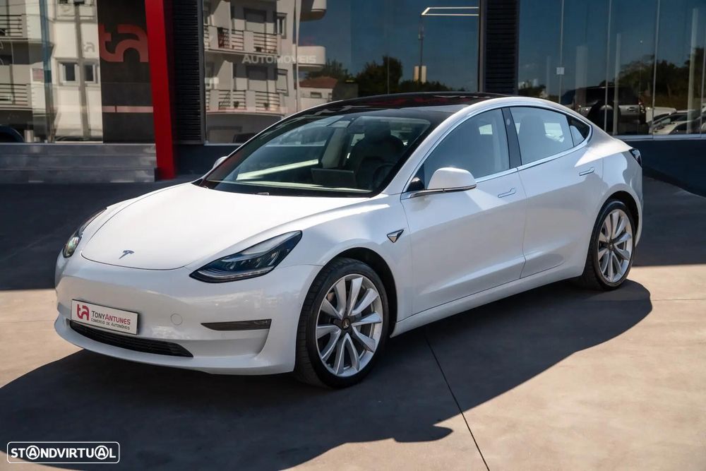 Tesla Model 3 Long-Range Dual Motor AWD - 3