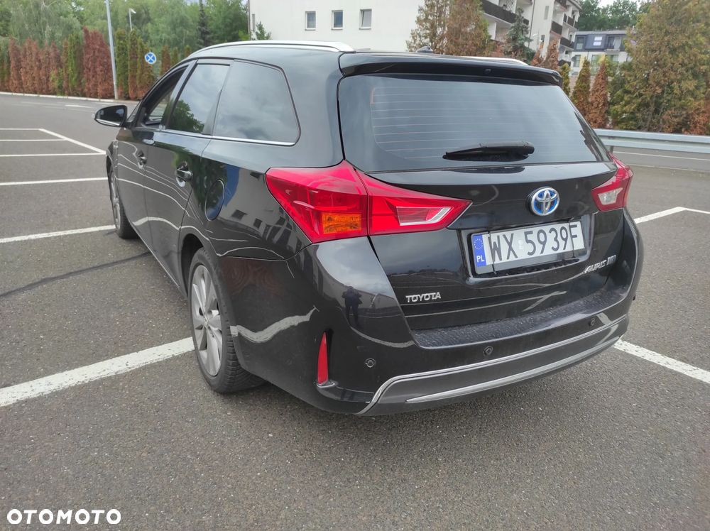 Toyota Auris 1.8 Travel - 5