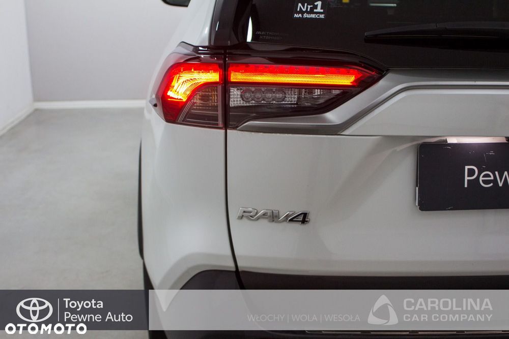 Toyota RAV4 - 22
