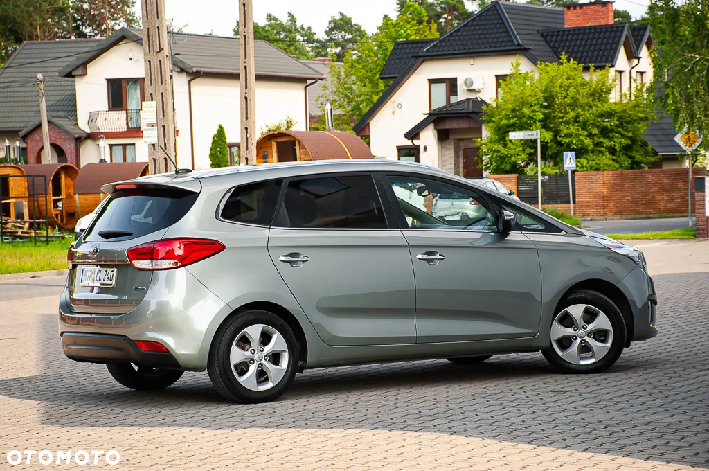 Kia Carens 1.6 GDI Business Line 7os EU6 - 20