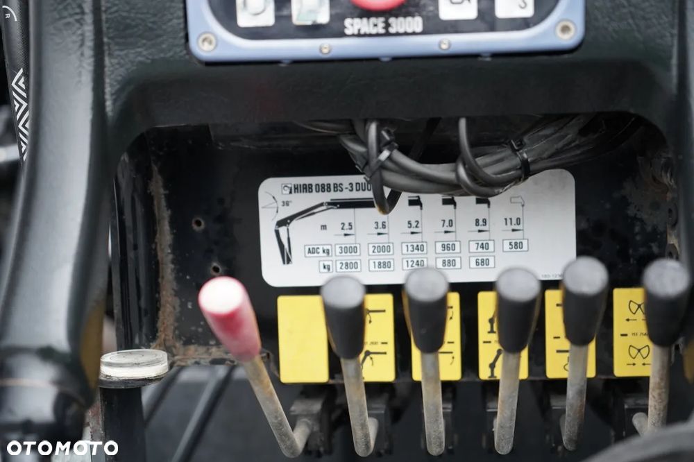 Mercedes-Benz ATEGO 1218 / 4x2 / WYWROTKA + HDS HIAB 0088 BS-3  / PILOT  /MANUAL - 21