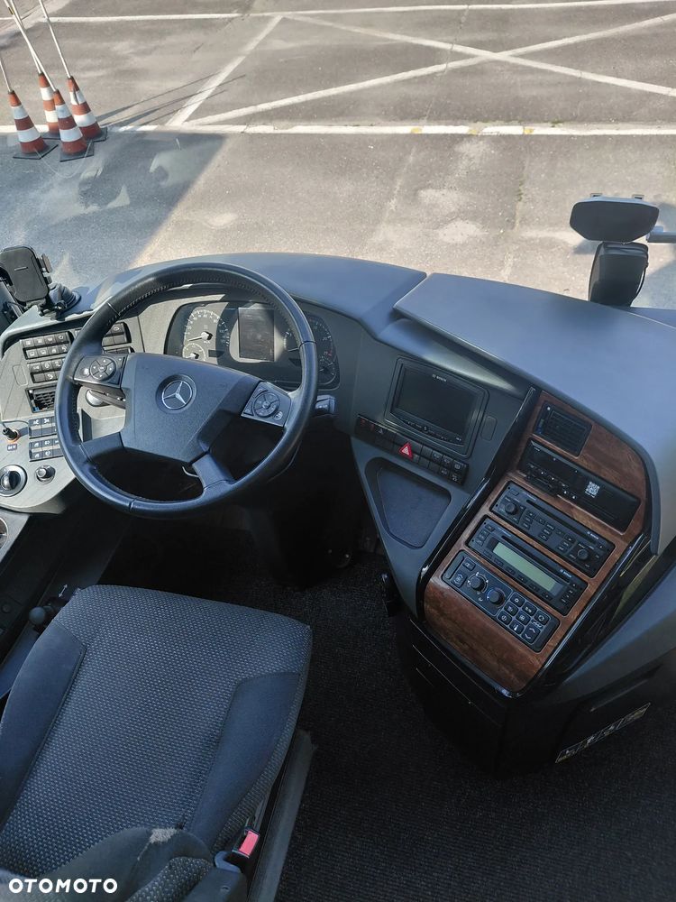 Mercedes-Benz TRAVEGO RHD-L - 10
