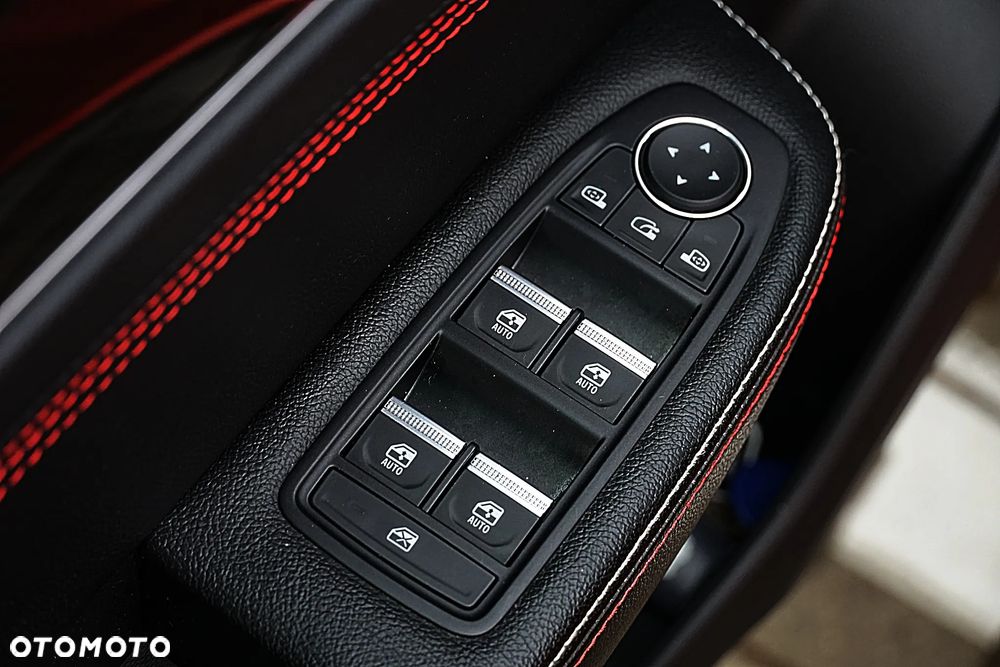 Renault Arkana TCe Mild Hybrid 160 EDC R.S LINE - 22