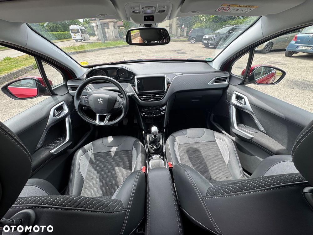 Peugeot 2008 1.2 Pure Tech GPF Active S&S - 10