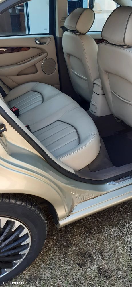 Jaguar X-Type 2.0 D Executive - 14