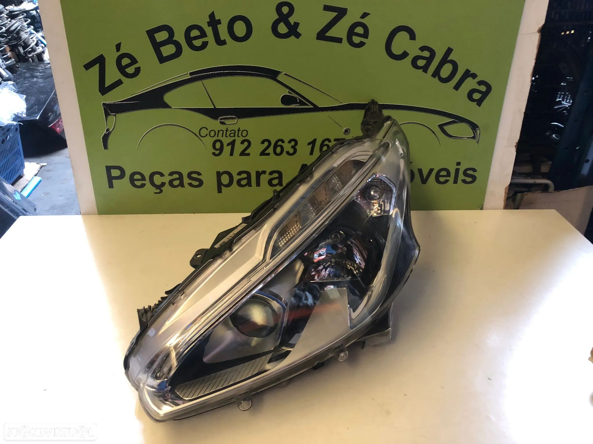 PEUGEOT 208 I FAROL LED ESQUERDO - FF726 - 1